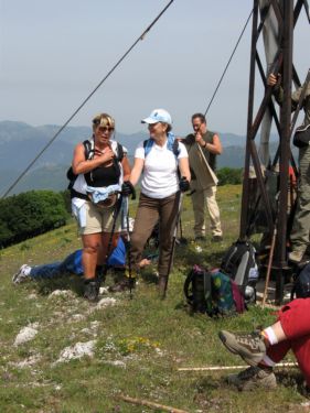 http://www.trekking-tiburzi.it/Imag_Polino/Polino_Mg07-821.JPG